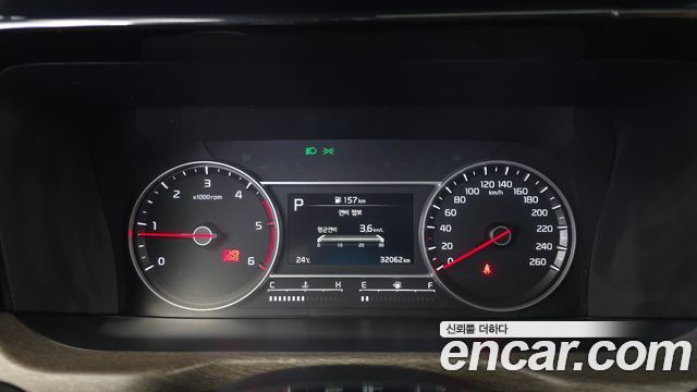Kia Sorento 2023 — photo 11