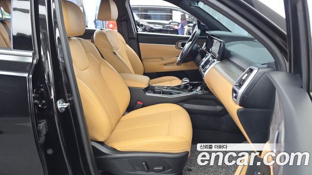 Kia Sorento 2023 — photo 17