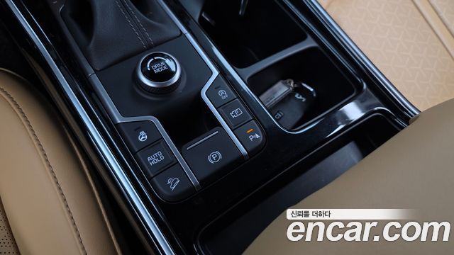 Kia Sorento 2023 — photo 16