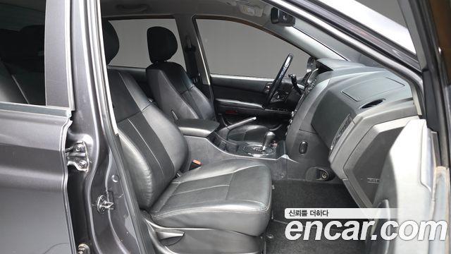 KG Mobility KORANDO 2016 — photo 17