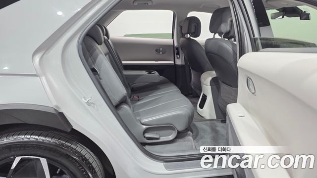 Hyundai Ioniq5 2022 — photo 17