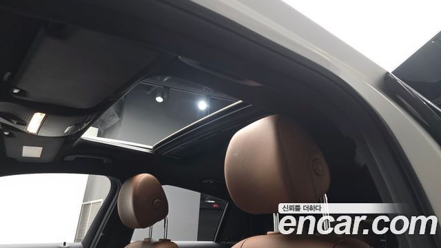 Mercedes-Benz GLC-Class 2023 — photo 22