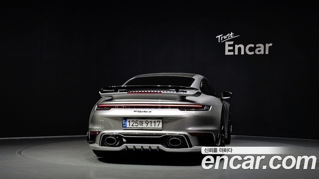 Porsche 911 2023 — photo 4
