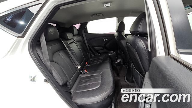 Hyundai Tucson 2013 — photo 17