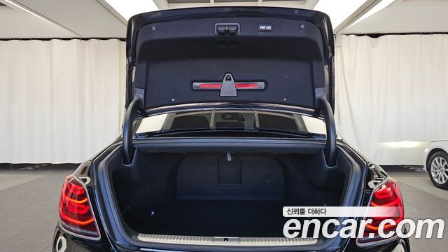Kia K9 2019 — photo 26