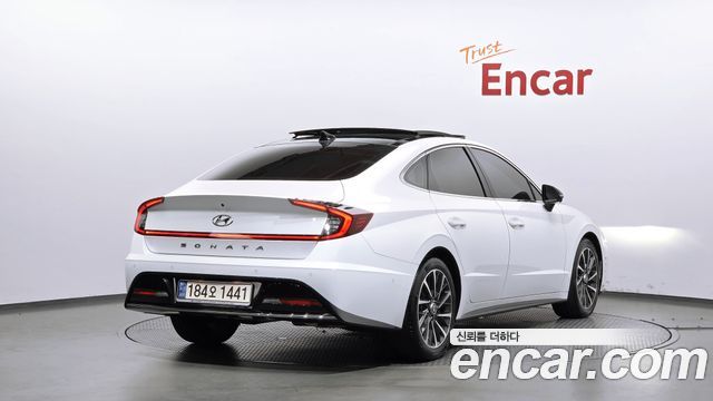 Hyundai Sonata 2022 — photo 2