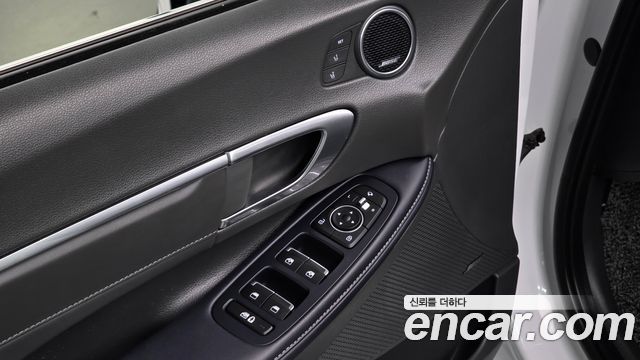 Hyundai Sonata 2022 — photo 16