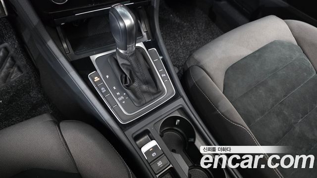 Volkswagen Golf 2015 — photo 12
