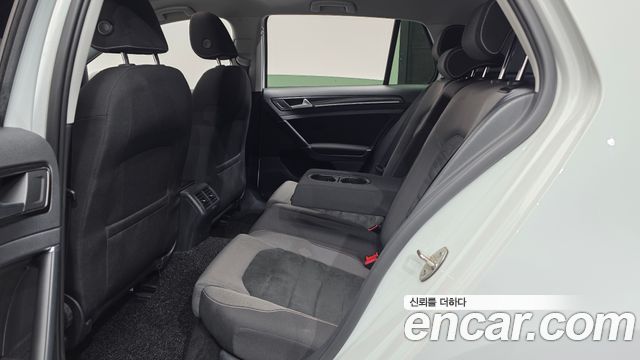 Volkswagen Golf 2015 — photo 18