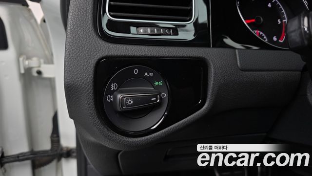 Volkswagen Golf 2015 — photo 25