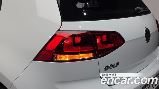 Volkswagen Golf 2015 — photo 9