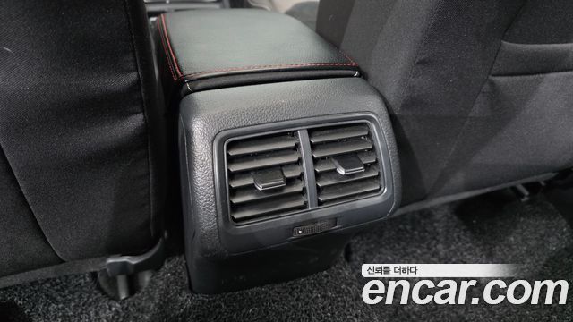 Volkswagen Golf 2015 — photo 27