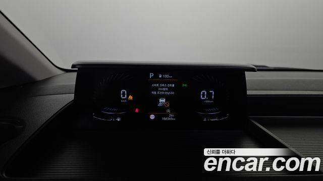 Hyundai Staria 2022 — photo 8
