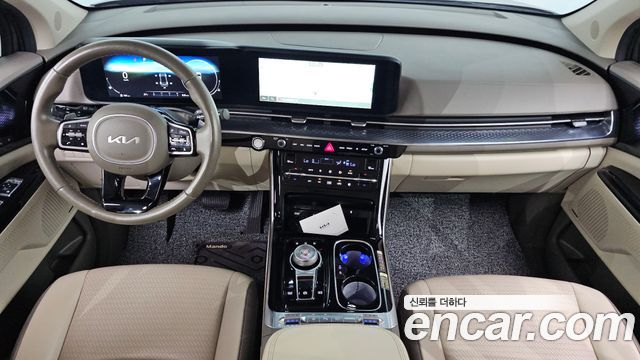 Kia Canival 2023 — photo 10