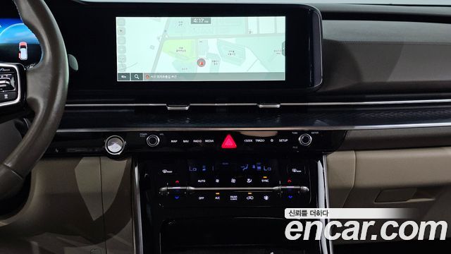 Kia Canival 2023 — photo 20