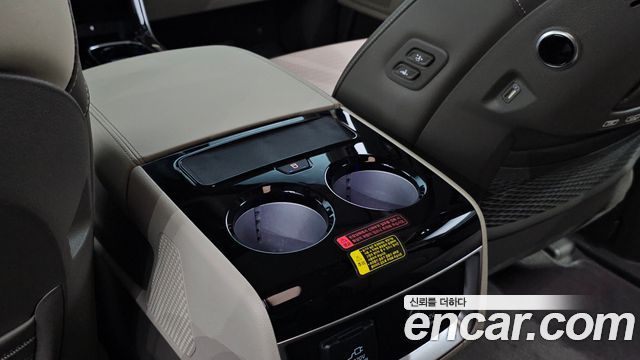 Kia Canival 2023 — photo 34