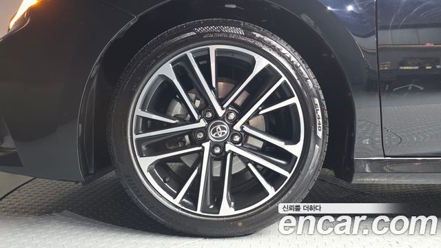 Toyota Camry 2025 — photo 5