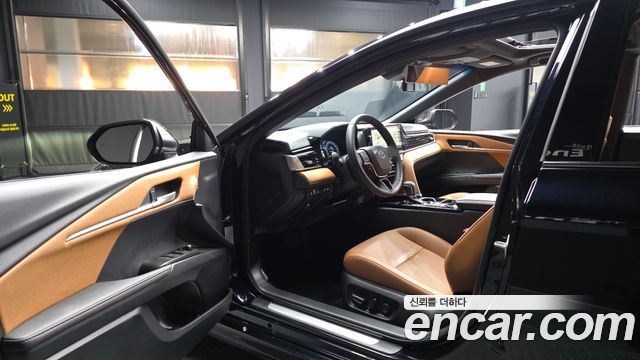 Toyota Camry 2025 — photo 13