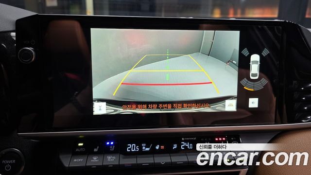 Toyota Camry 2025 — photo 21
