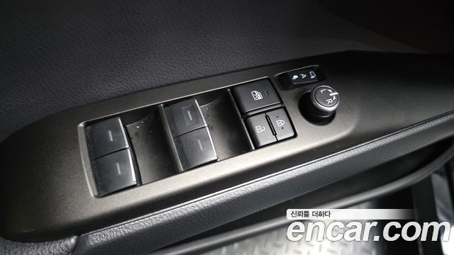 Toyota Camry 2025 — photo 29