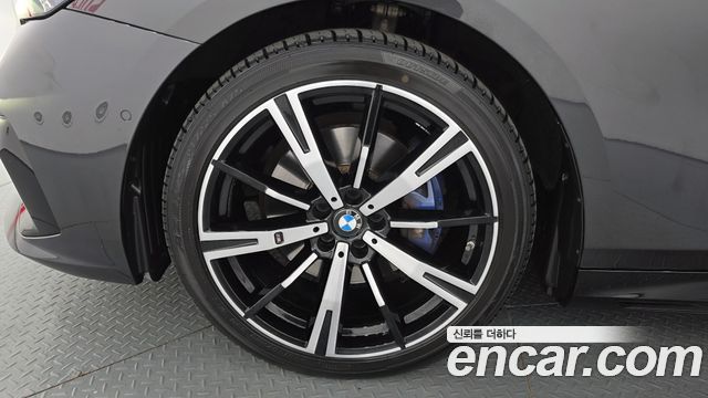 BMW 5-Series 2024 — photo 5