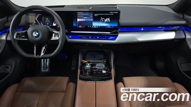 BMW 5-Series 2024 — photo 10