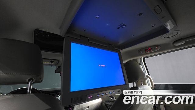 Kia Canival 2015 — photo 23