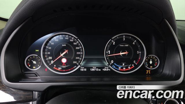 BMW X6 2017 — photo 8