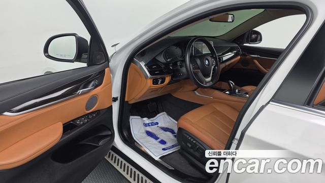 BMW X6 2017 — photo 10