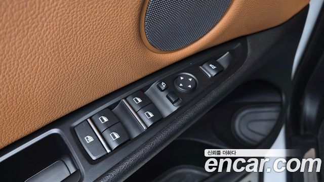 BMW X6 2017 — photo 12