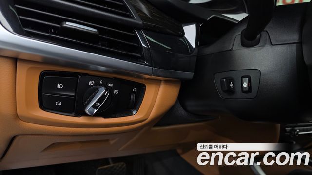 BMW X6 2017 — photo 13