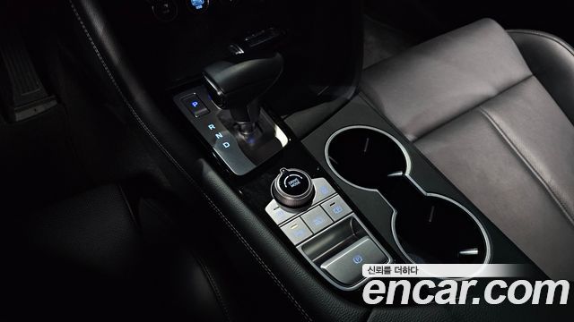 Genesis G70 2023 — photo 12