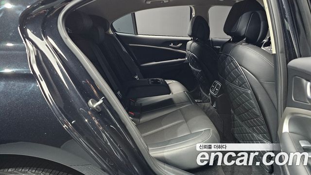 Genesis G70 2023 — photo 18