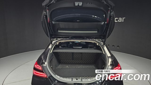 Genesis G70 2023 — photo 26