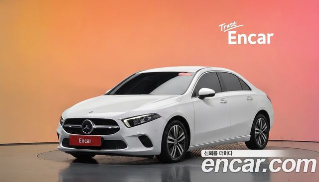 Mercedes-Benz A-Class 2021 — photo 1