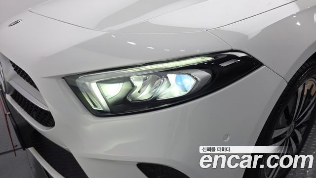 Mercedes-Benz A-Class 2021 — photo 8