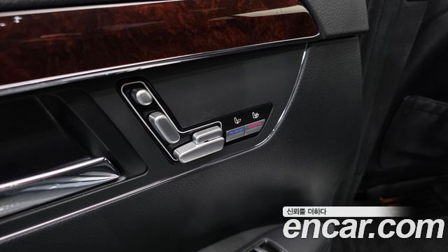 Mercedes-Benz S-Class 2009 — photo 18