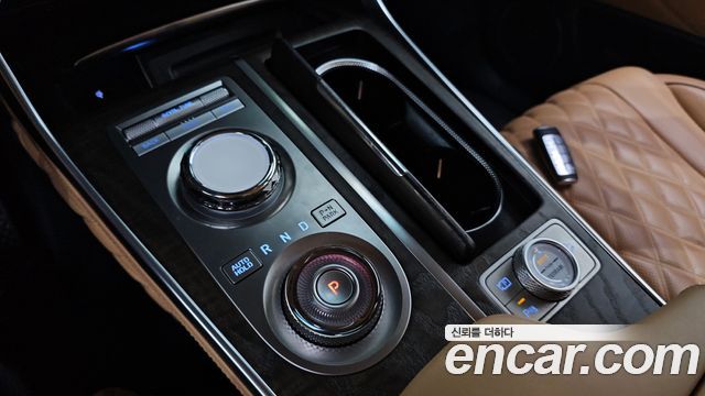 Genesis GV80 2023 — photo 9