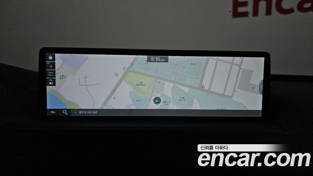 Genesis GV80 2023 — photo 13