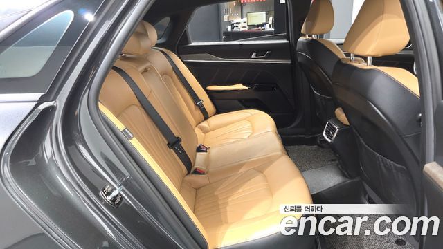 Kia K5 2020 — photo 17