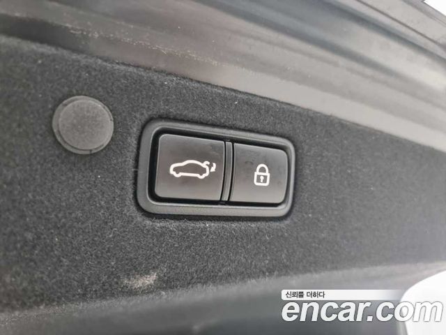 Hyundai Grandeur 2022 — photo 16