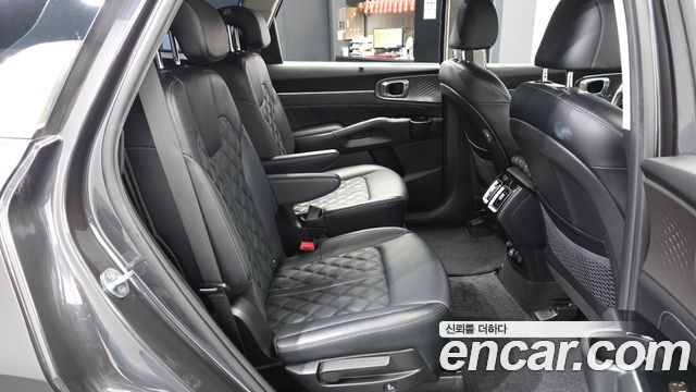 Kia Sorento 2021 — photo 18