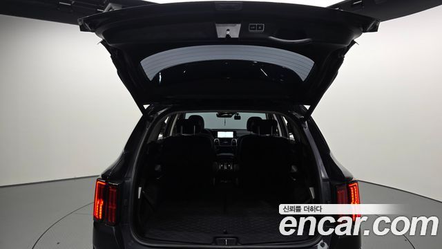 Kia Sorento 2021 — photo 32
