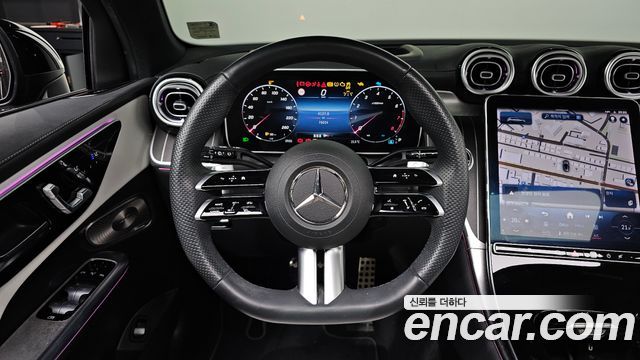Mercedes-Benz GLC-Class 2023 — photo 12