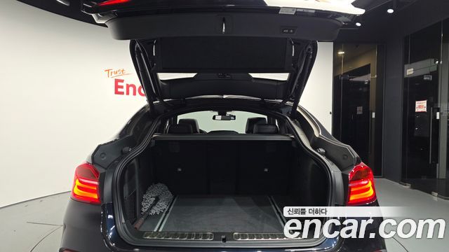 BMW X4 2017 — photo 20