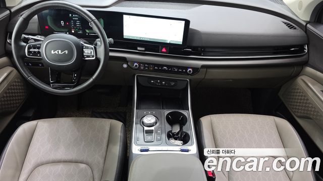 Kia Canival 2024 — photo 7