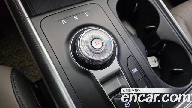 Kia Canival 2024 — photo 9