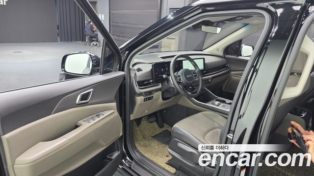 Kia Canival 2024 — photo 10