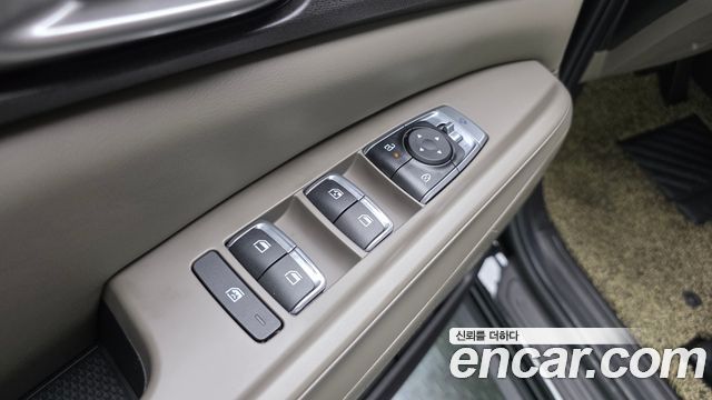 Kia Canival 2024 — photo 13