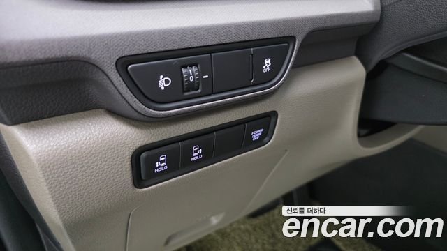 Kia Canival 2024 — photo 14